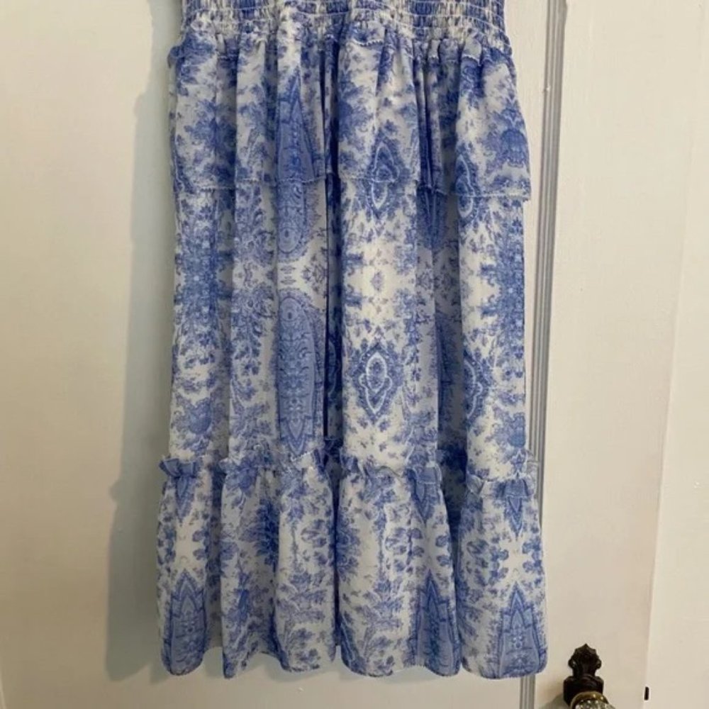 Saylor Ruffle Dress - Size Medium - Picture 6 of 10